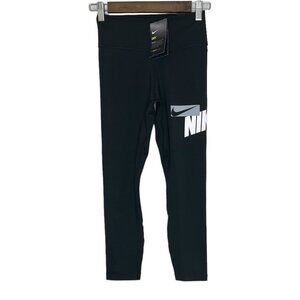 The Nike‎ One NWT Tight Fit Mid Rise Crop Length Black & White Leggings Size XS